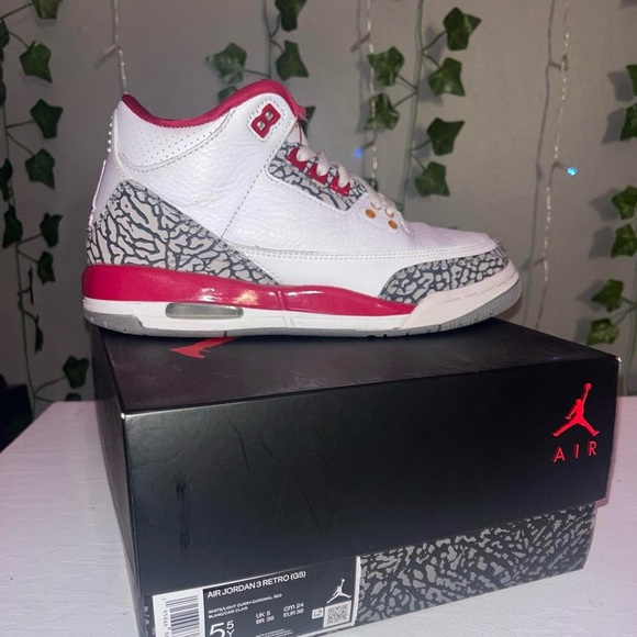 Jordan 3 Cardinal Red - Picture 3 of 3